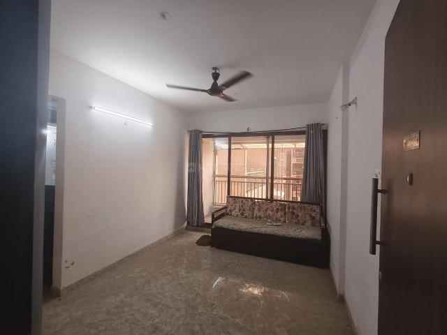 2 BHK Apartment in Anandvalli for resale Nashik. The reference number is 20763929