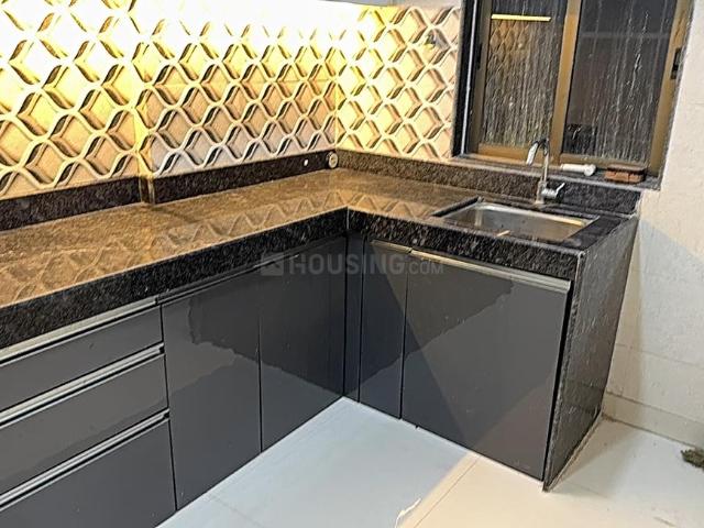 2 BHK Apartment in Andheri West for rent Mumbai. The reference number is 19154926