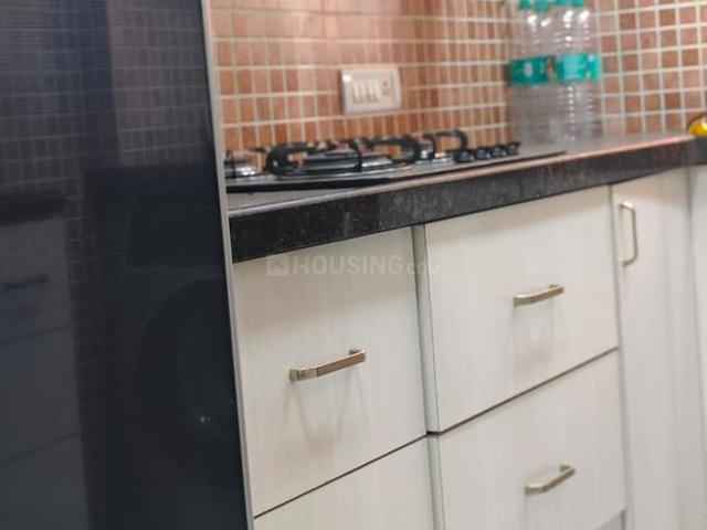 2 BHK Apartment in Andheri West for rent Mumbai. The reference number is 19695297