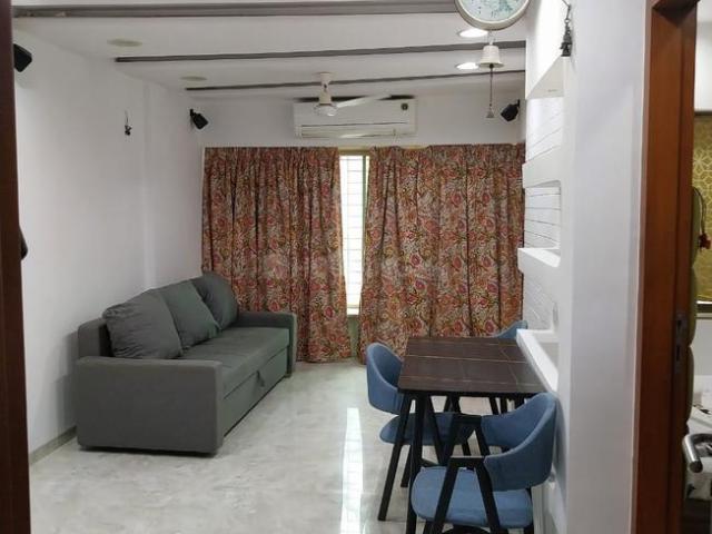 2 BHK Apartment in Andheri West for rent Mumbai. The reference number is 19766484