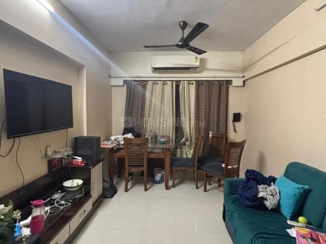 2 BHK Apartment in Andheri West for rent Mumbai. The reference number is 19933976