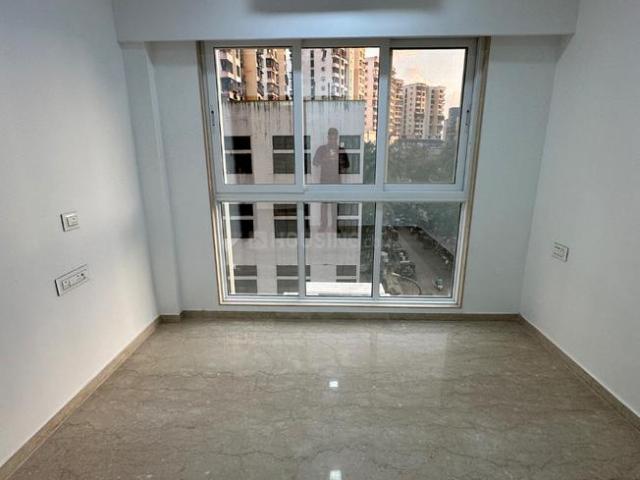 2 BHK Apartment in Andheri West for resale Mumbai. The reference number is 15829840
