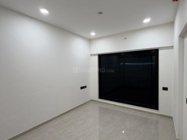 2 BHK Apartment in Andheri West for resale Mumbai. The reference number is 19735592