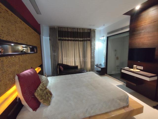 2 BHK Apartment in Andheri West for resale Mumbai. The reference number is 20817508