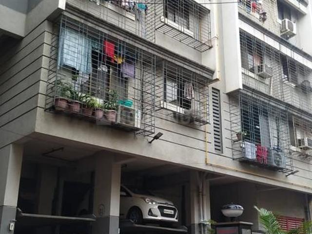 2 BHK Apartment in Jogeshwari East for resale Mumbai. The reference number is 20762562