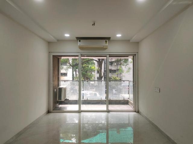 2 BHK Apartment in Andheri East for resale Mumbai. The reference number is 20889632