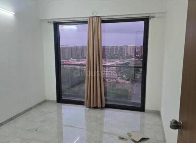 2 BHK Apartment in Abhva for rent Surat. The reference number is 20803995