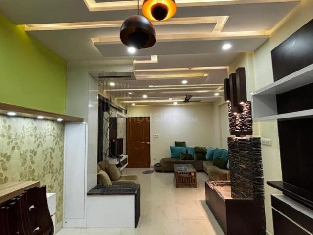 2 BHK Apartment in Adugodi for rent Bengaluru. The reference number is 20546666