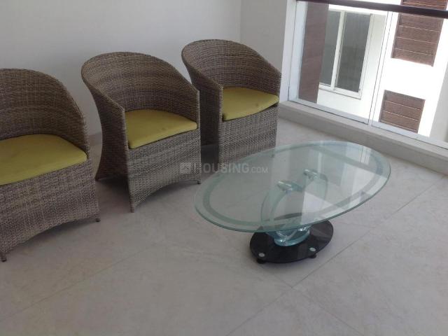 2 BHK Apartment in Adyar for rent Chennai. The reference number is 20511977