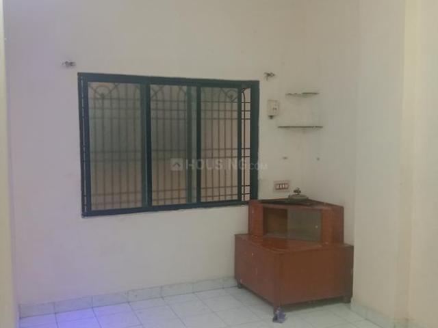 2 BHK Apartment in Adajan for rent Surat. The reference number is 17639689
