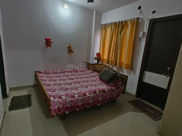 2 BHK Apartment in Adajan for rent Surat. The reference number is 20791173