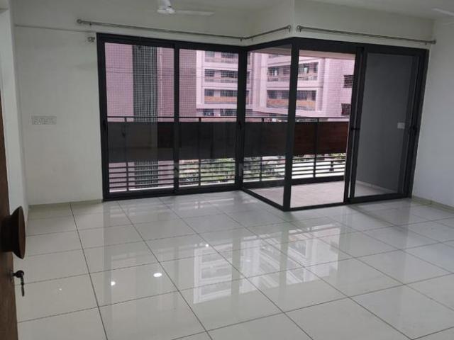 2 BHK Apartment in Adalaj for rent Gandhinagar. The reference number is 19994842
