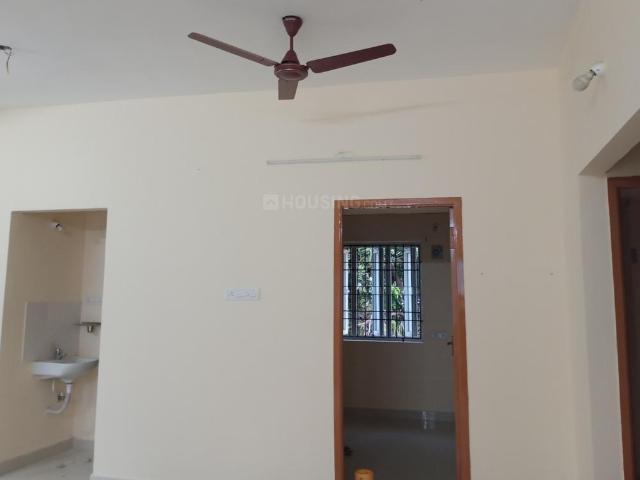 2 BHK Apartment in Adambakkam for rent Chennai. The reference number is 20772246