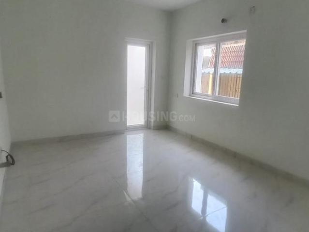 2 BHK Apartment in Adambakkam for resale Chennai. The reference number is 18750134