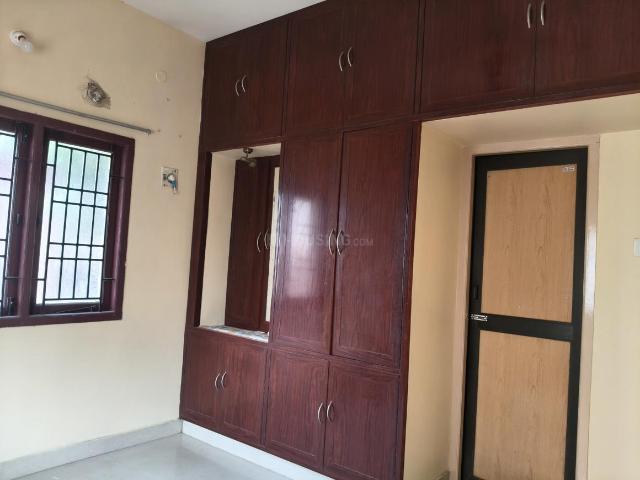 2 BHK Apartment in Adambakkam for resale Chennai. The reference number is 20357112