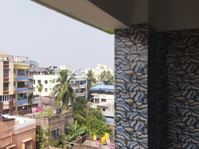 2 BHK Apartment in Agarpara for resale Kolkata. The reference number is 17036648