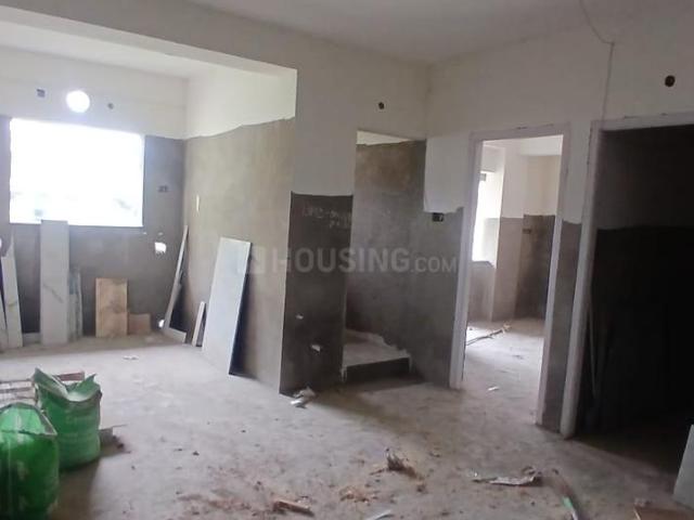 2 BHK Apartment in Agarpara for resale Kolkata. The reference number is 20579411