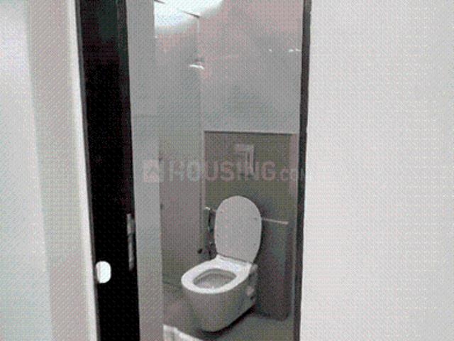 2 BHK Apartment in Agripada for resale Mumbai. The reference number is 19043945