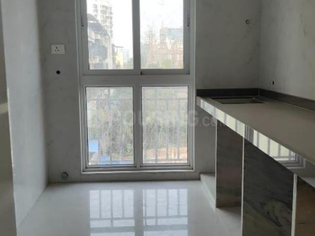 2 BHK Apartment in Airoli for resale Navi Mumbai. The reference number is 18033625