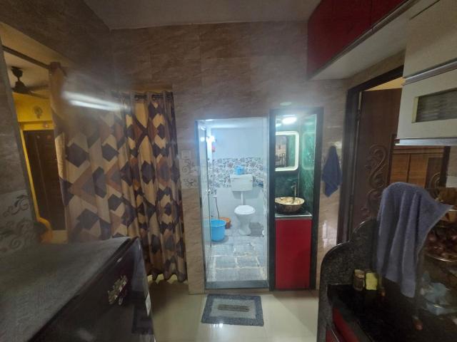 2 BHK Apartment in Airoli for resale Navi Mumbai. The reference number is 20805754