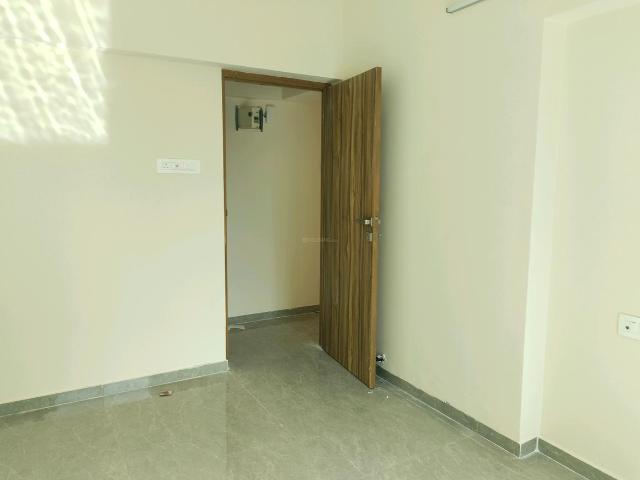 2 BHK Apartment in Airoli for resale Navi Mumbai. The reference number is 20122255
