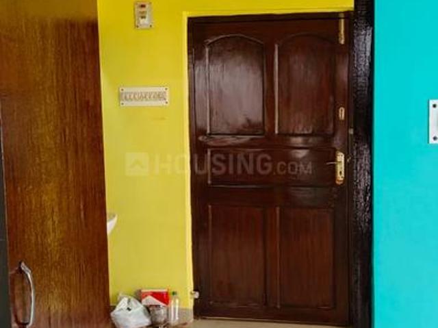 2 BHK Apartment in Airport Gate no. 1 for rent Kolkata. The reference number is 19370667