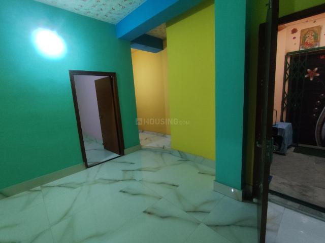 2 BHK Apartment in Airport Gate no. 1 for rent Kolkata. The reference number is 19420894