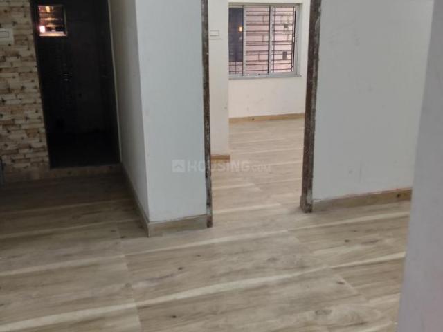 2 BHK Apartment in Airport Gate no. 1 for resale Kolkata. The reference number is 15994053