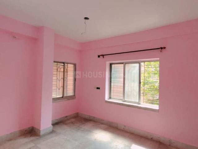 2 BHK Apartment in Airport Gate no. 1 for resale Kolkata. The reference number is 17346349