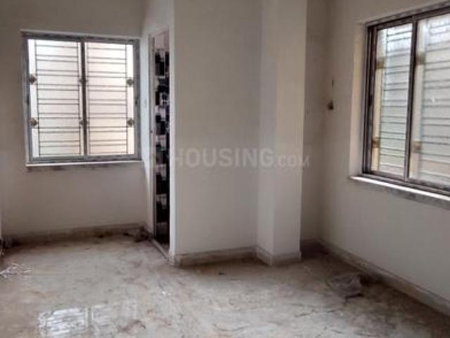 2 BHK Apartment in Airport Gate no. 1 for resale Kolkata. The reference number is 20790345