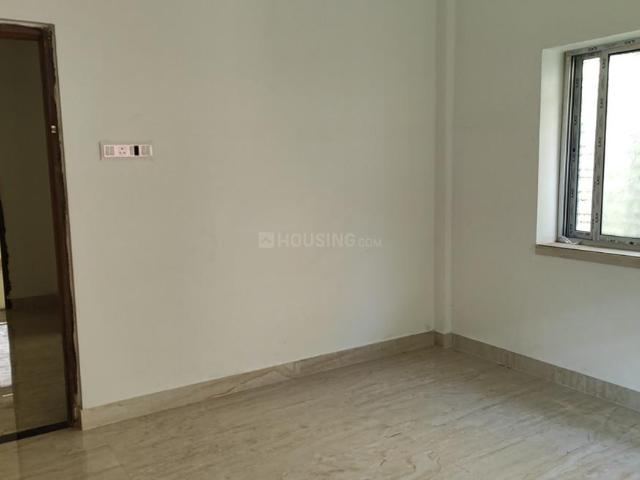 2 BHK Apartment in Airport Gate No 2 for resale Kolkata. The reference number is 20988639