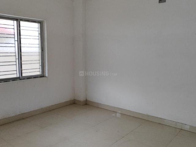 2 BHK Apartment in Airport Gate No. 3 for rent Kolkata. The reference number is 20675179