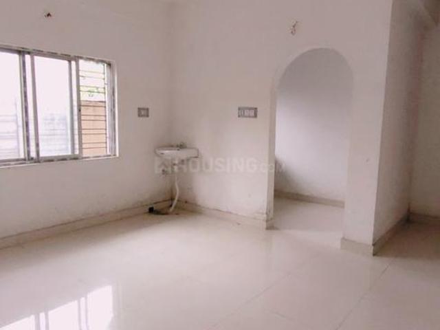 2 BHK Apartment in Airport Gate No. 3 for rent Kolkata. The reference number is 20680496