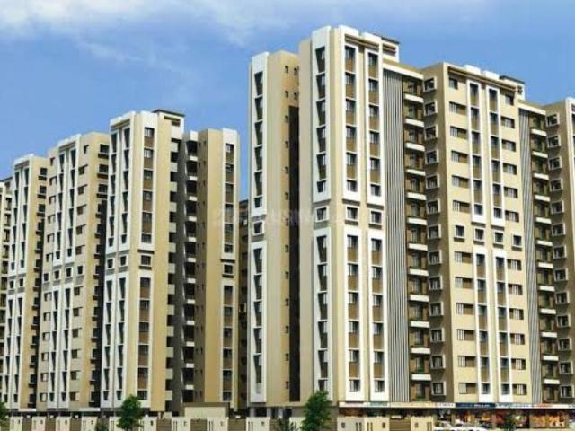 2 BHK Apartment in Althan for rent Surat. The reference number is 20115447