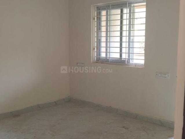 2 BHK Apartment in Alwarpet for rent Chennai. The reference number is 20448999
