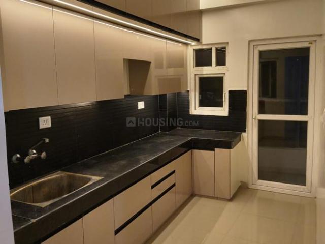 2 BHK Apartment in Aliganj for rent Lucknow. The reference number is 20654528