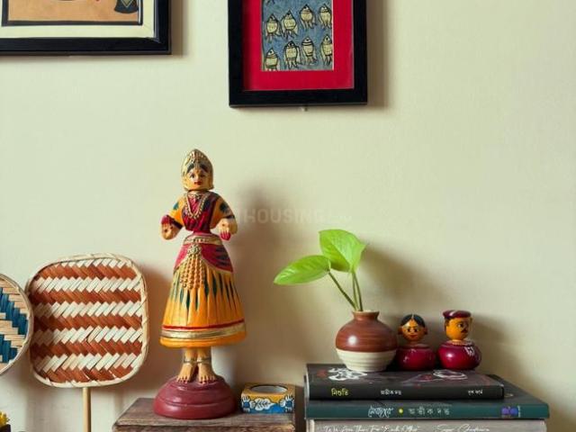 2 BHK Apartment in Alipore for resale Kolkata. The reference number is 20773066