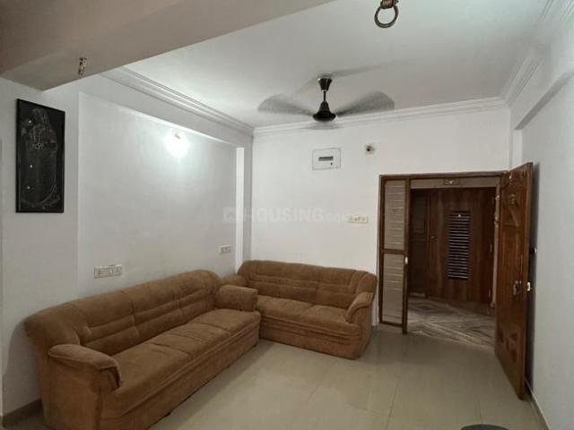 2 BHK Apartment in Alkapuri for rent Vadodara. The reference number is 20675755