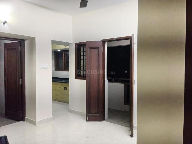 2 BHK Apartment in Arumbakkam for rent Chennai. The reference number is 19513196