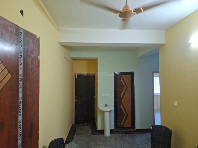 2 BHK Apartment in Ashok Nagar for rent Kolkata. The reference number is 20983693