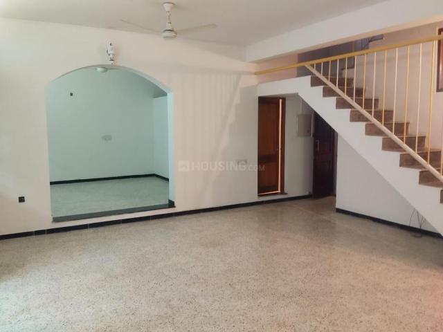 2 BHK Apartment in Ashok Nagar for resale Central Bangalore. The reference number is 17327828
