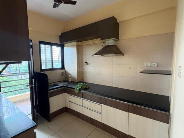2 BHK Apartment in Atladara for rent Vadodara. The reference number is 20918785