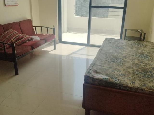 2 BHK Apartment in Aundh for rent Pune. The reference number is 18748328