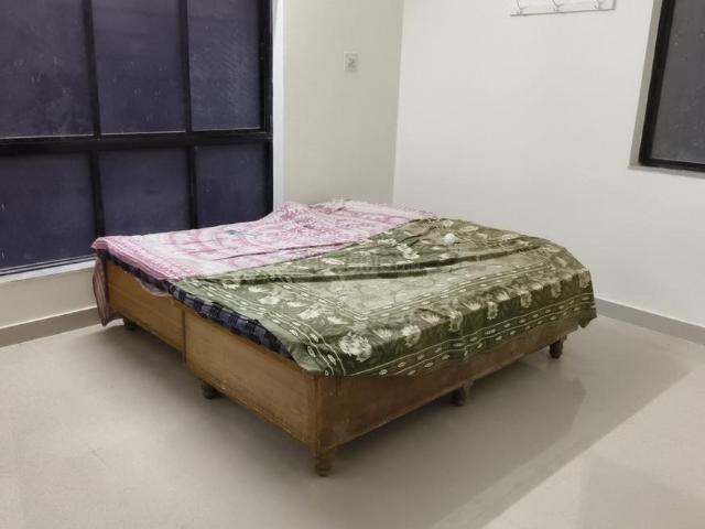 2 BHK Apartment in Aundh for rent Pune. The reference number is 20376944