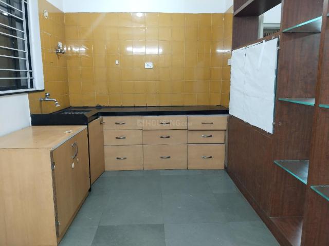 2 BHK Apartment in Aundh for rent Pune. The reference number is 20421219