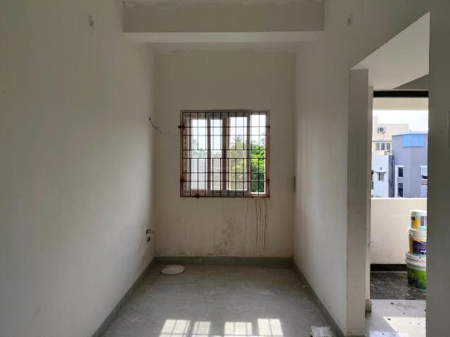 2 BHK Apartment in Avadi for resale Chennai. The reference number is 20155953