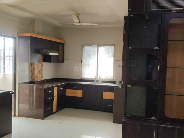 2 BHK Apartment in Azamshah Layout for rent Nagpur. The reference number is 18875266