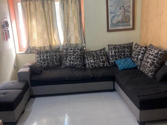 2 BHK Apartment in Bodakdev for rent Ahmedabad. The reference number is 16720785