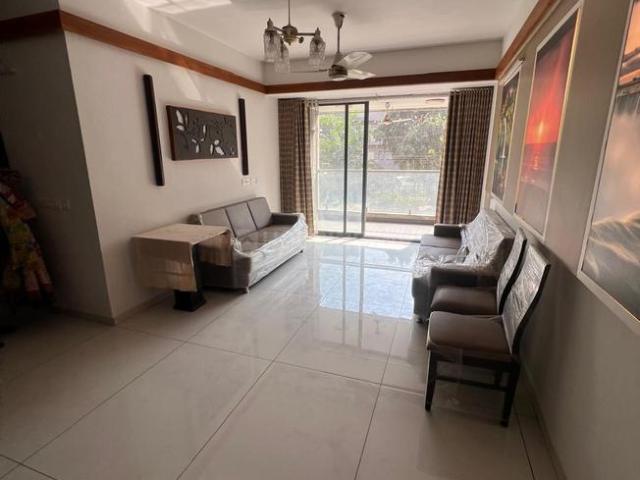 2 BHK Apartment in Bodakdev for rent Ahmedabad. The reference number is 18707552