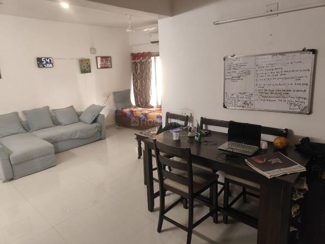2 BHK Apartment in Bodakdev for rent Ahmedabad. The reference number is 20101869